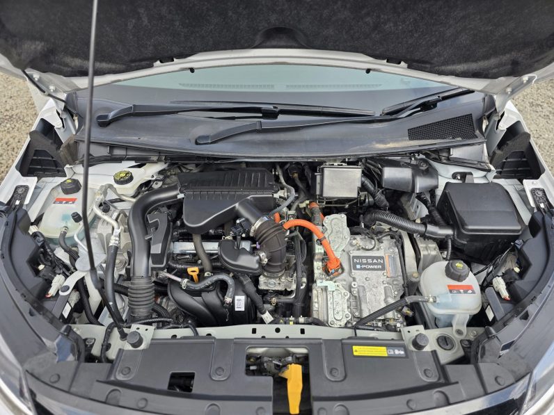 
								Nissan Note  E13 E-Power full									