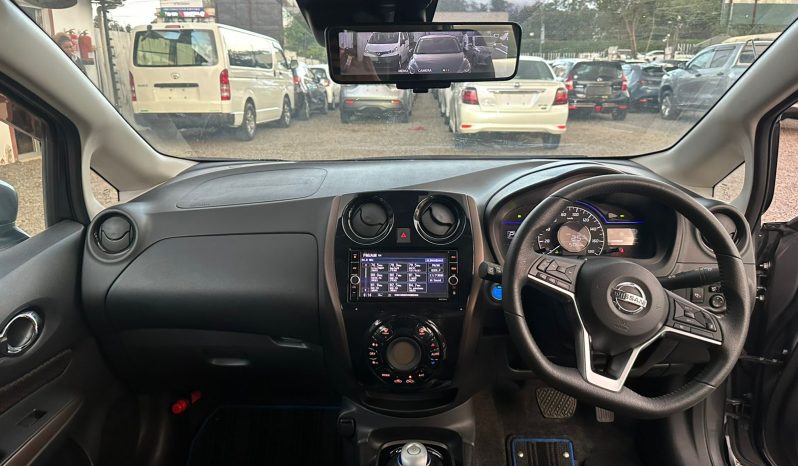 
								Nissan Note full									