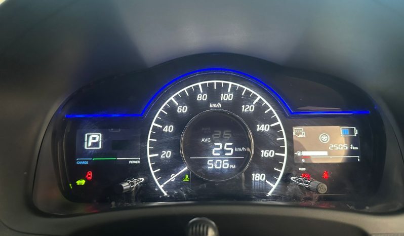 
								Nissan Note full									