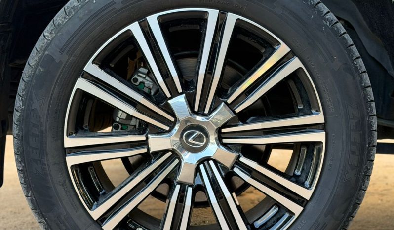 
								Lexus LX-570 full									