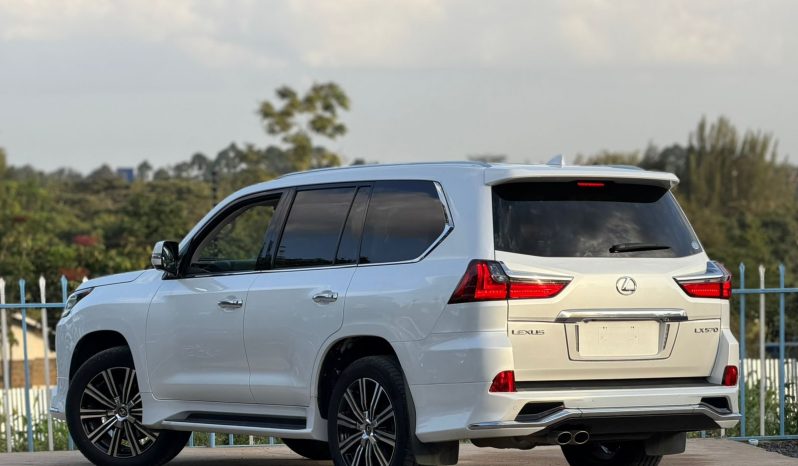 
								Lexus LX-570 full									