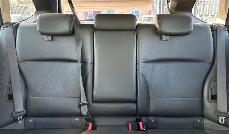 
								Subaru Outback full									