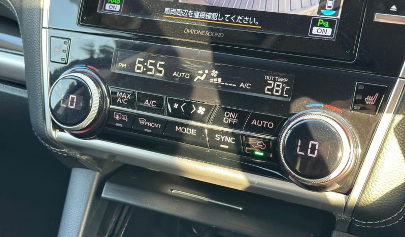 
								Subaru Outback full									