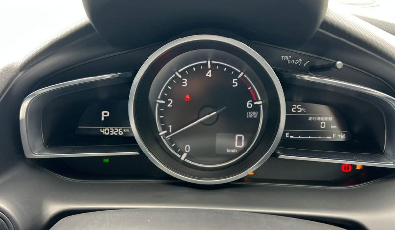 
								Mazda 2 full									