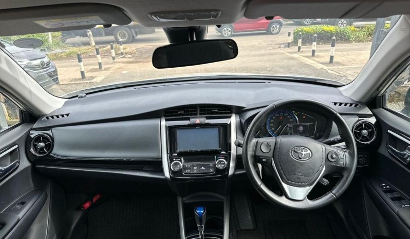 
								Toyota Fielder full									
