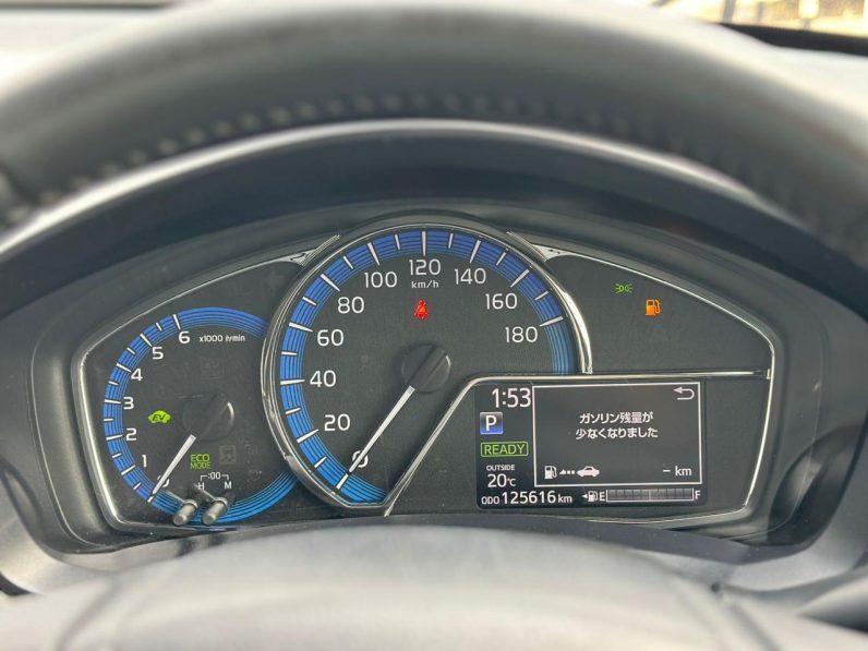 
								Toyota Fielder full									
