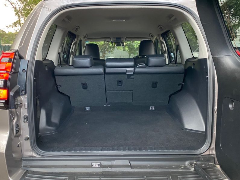 
								Toyota Landcruiser PradoTX full									