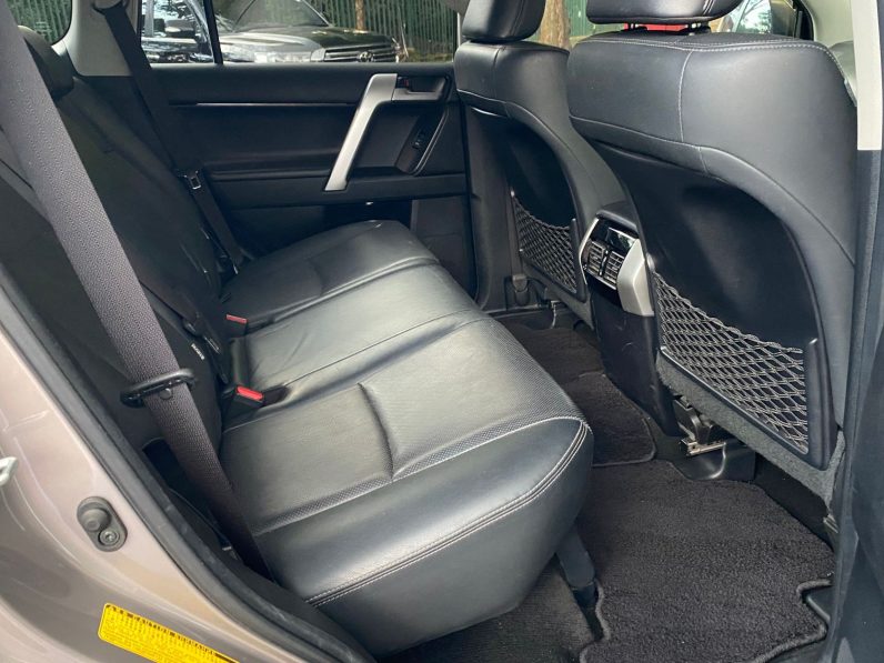 
								Toyota Landcruiser PradoTX full									