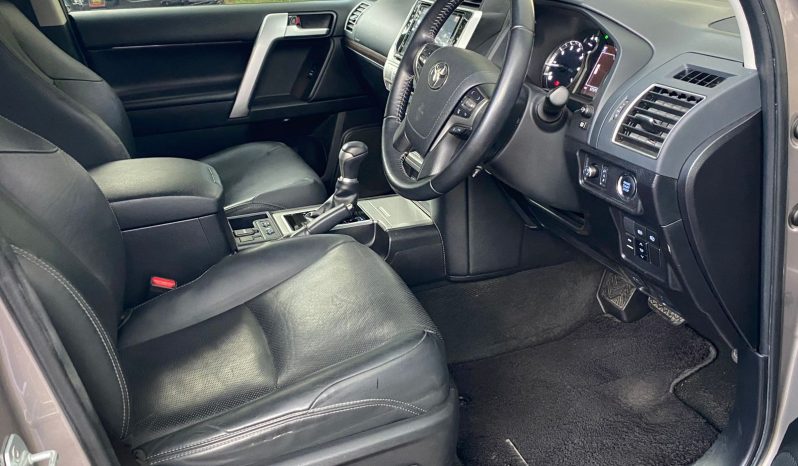 
								Toyota Landcruiser PradoTX full									
