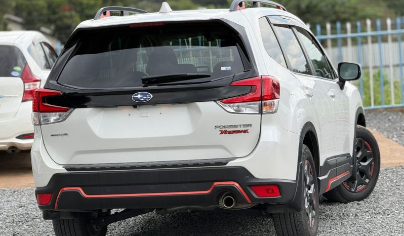 
								Subaru Xbreak full									