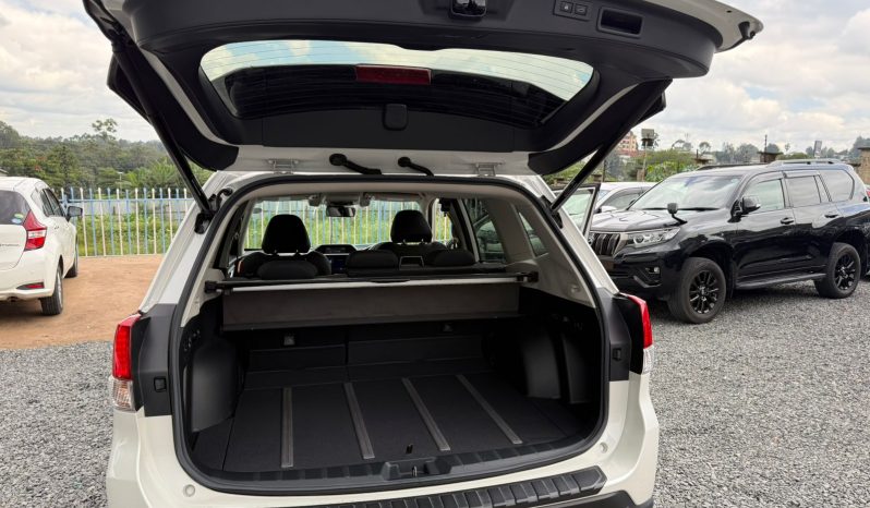 
								Subaru Xbreak full									