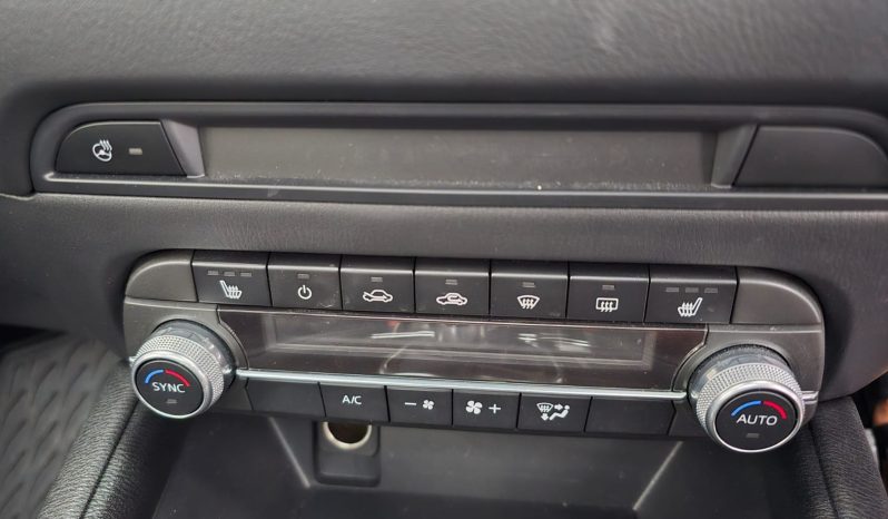 
								Mazda CX-5 full									