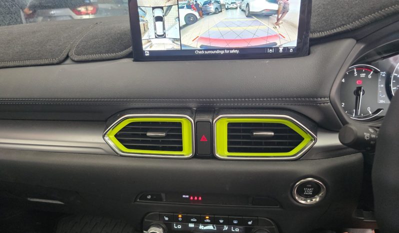 
								Mazda CX-5 full									