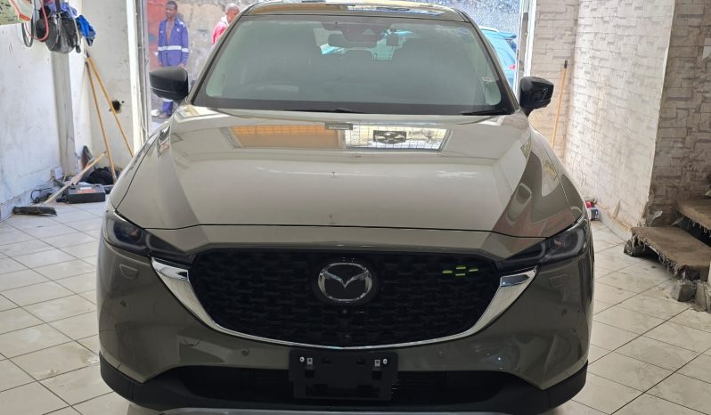 
								Mazda CX-5 full									