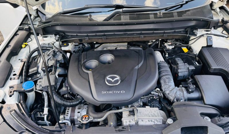 
								Mazda CX-8 full									