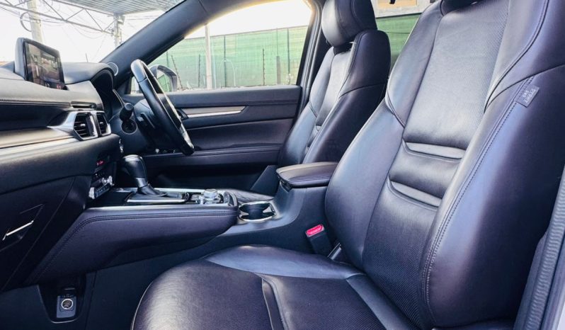 
								Mazda CX-8 full									