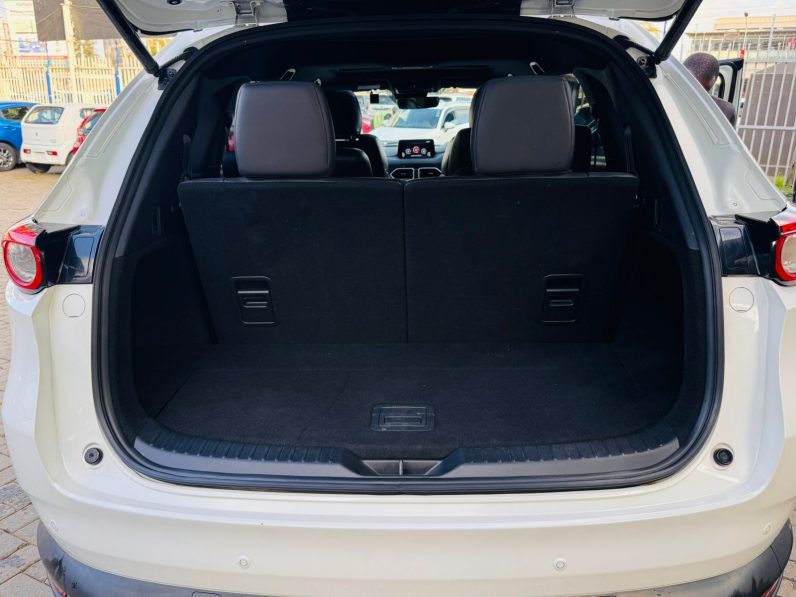 
								Mazda CX-8 full									
