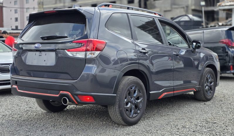 
								Subaru Forester X-Break full									