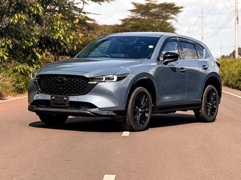 
								Mazda CX-5 full									