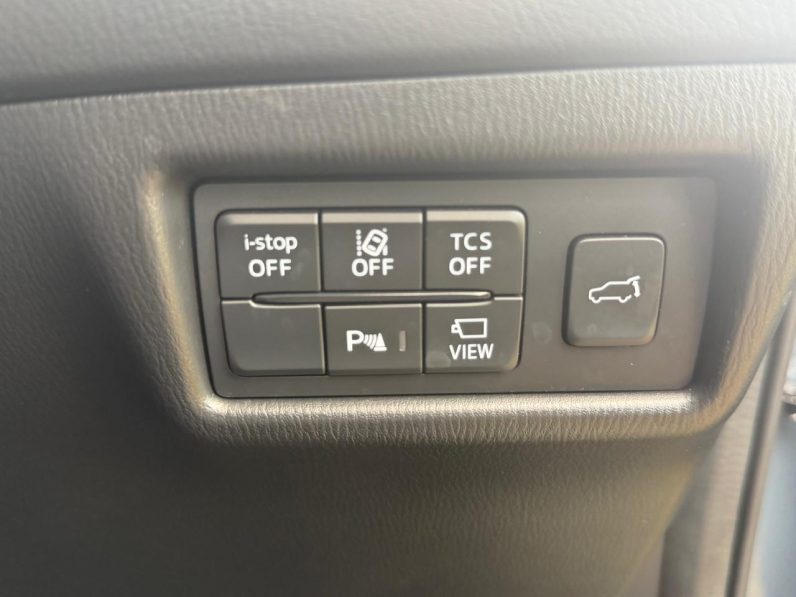 
								Mazda CX-5 full									