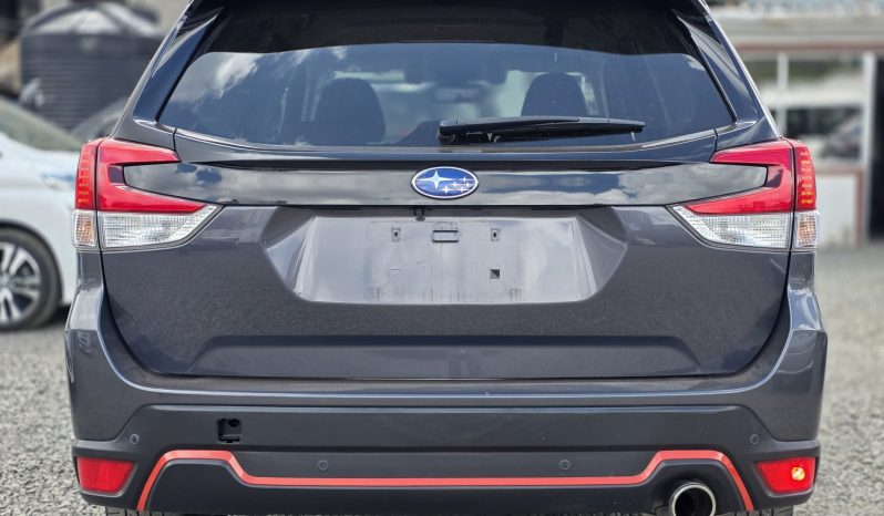 
								Subaru Forester X-Break full									