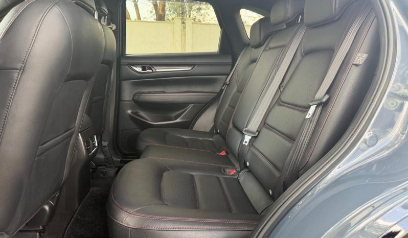 
								Mazda CX-5 full									