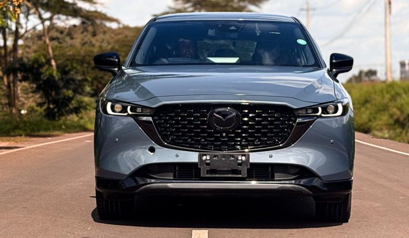 
								Mazda CX-5 full									