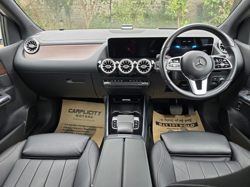 
								Mercedes Benz B180 full									