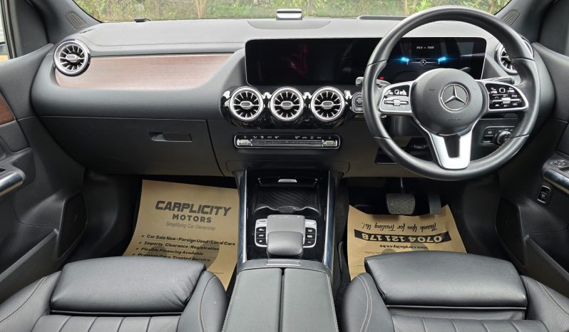 
								Mercedes Benz B180 full									