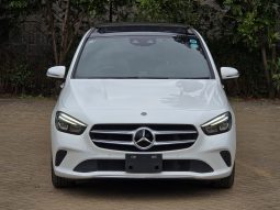 Mercedes Benz B180