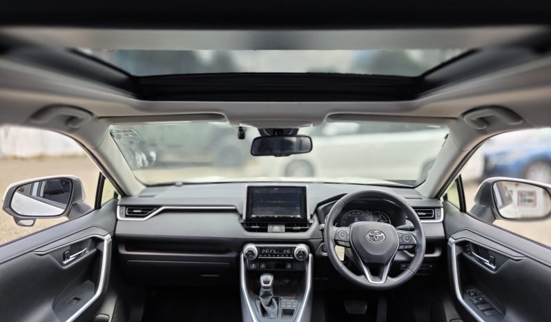 
								Toyota Rav4 full									