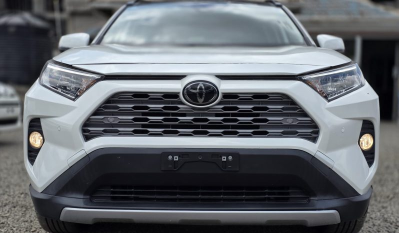 
								Toyota Rav4 full									