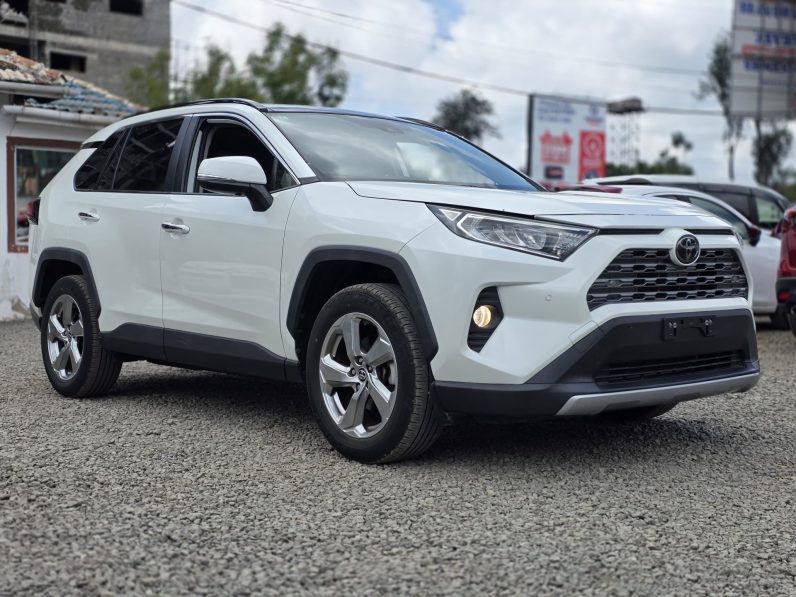 
								Toyota Rav4 full									