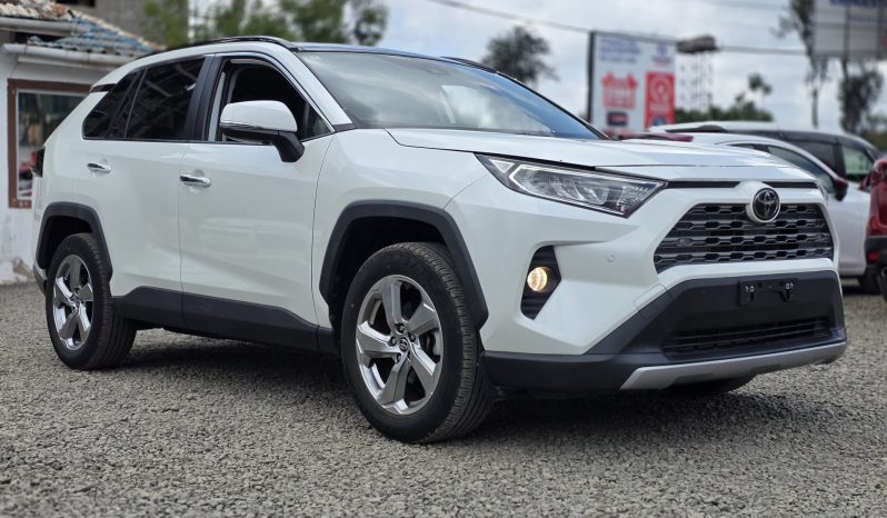 
								Toyota Rav4 full									