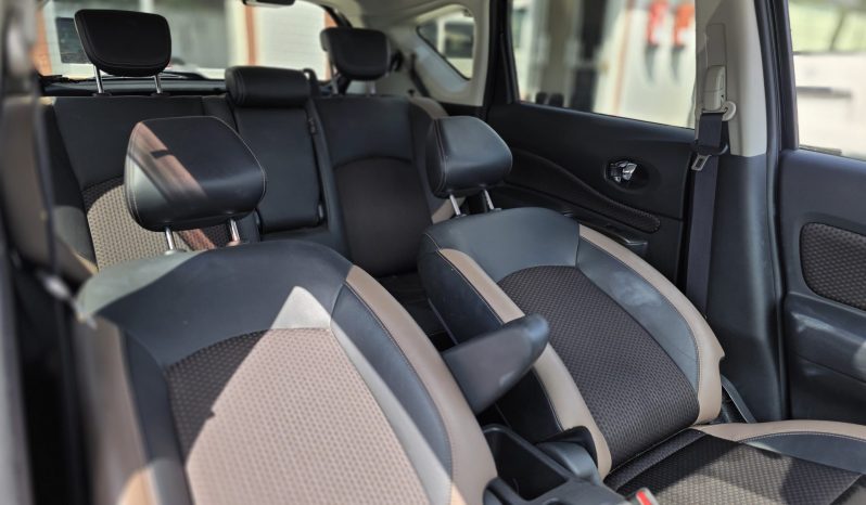 
								Nissan Note E-power Medalist full									