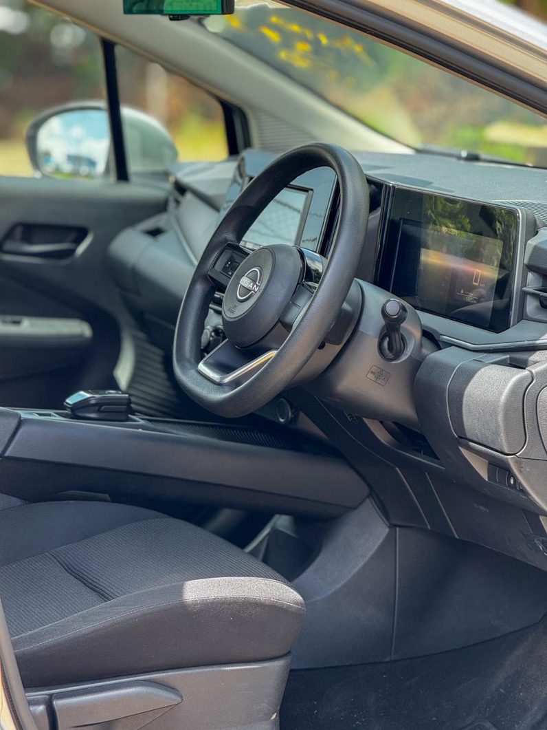 
								Nissan Note E13 full									