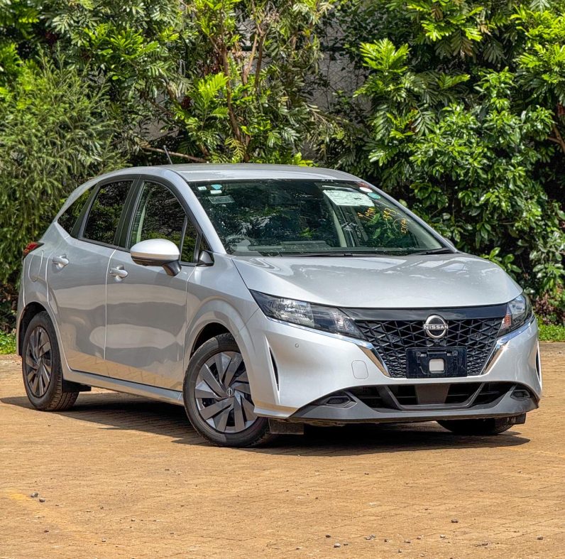 
								Nissan Note E13 full									