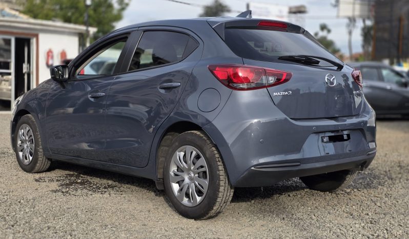 
								Mazda 2 full									