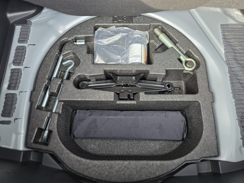 
								Mazda 2 full									