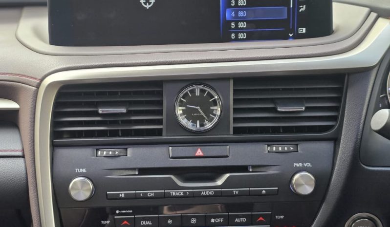 
								Lexus RX300 full									