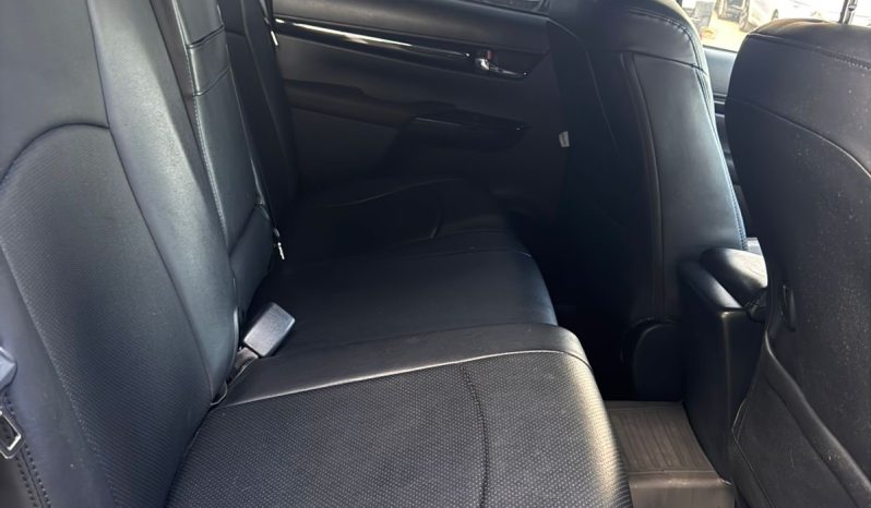
								Toyota Hilux Z full									