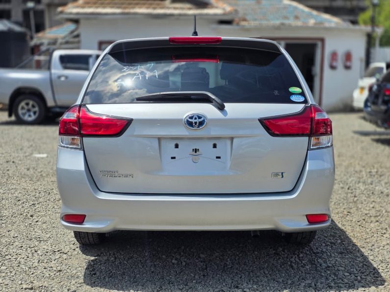 
								Toyota Fielder full									