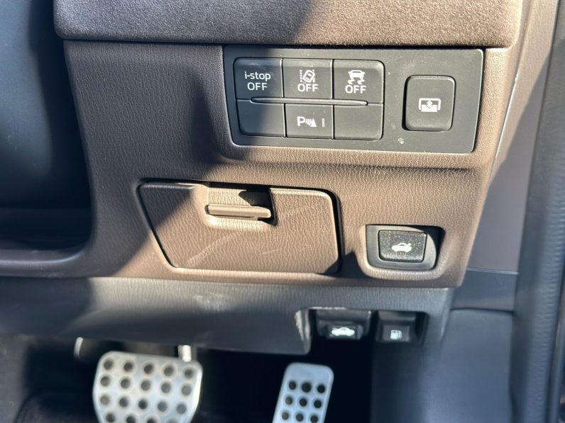 
								Mazda Atenza full									