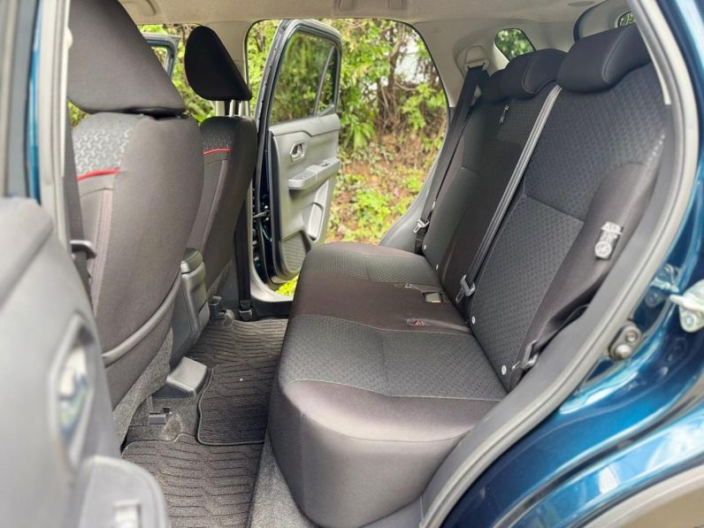 
								Toyota Raize full									