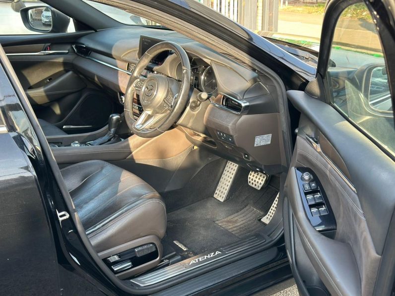 
								Mazda Atenza full									