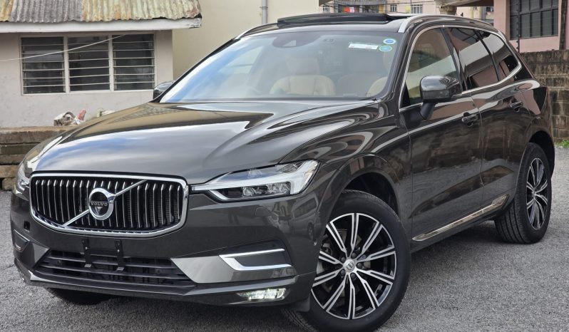 
								Volvo XC60 full									