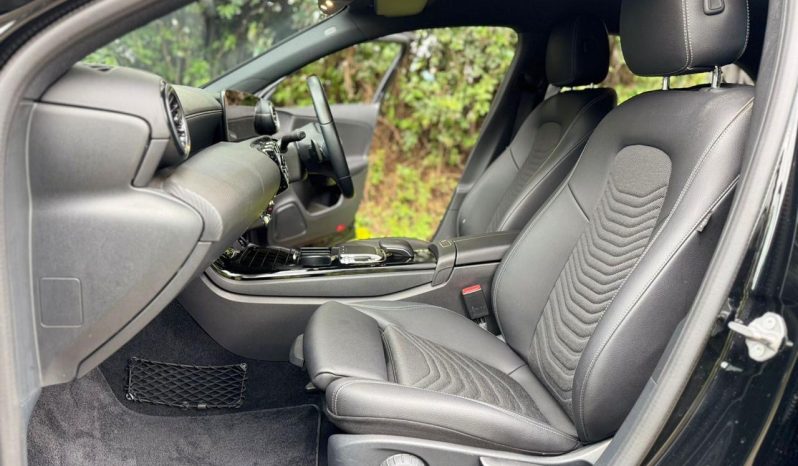 
								Mercedes-Benz A180 full									