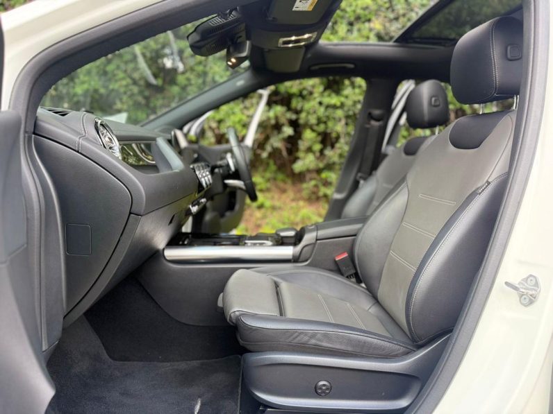 
								Mercedes Benz B180 full									