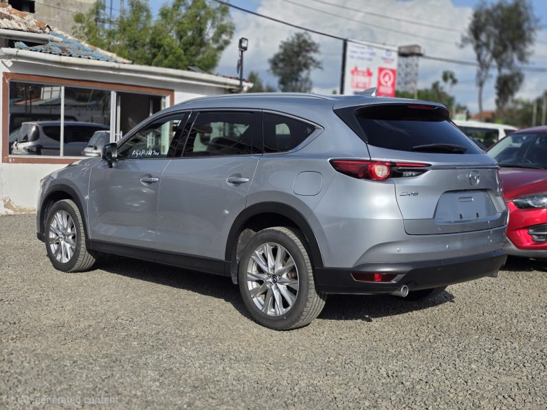 
								Mazda CX-8 full									