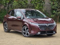 Nissan Aura